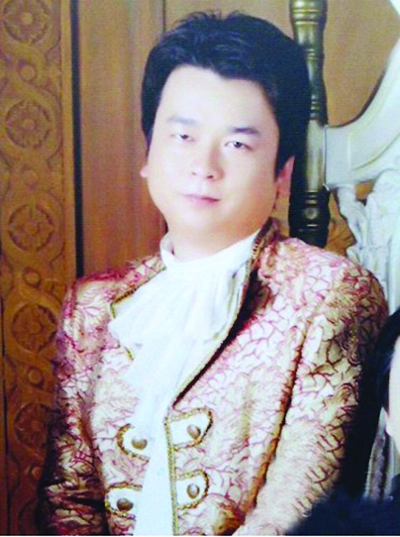 江苏“高富帅”两闯火海救10名员工 献28岁宝贵生命