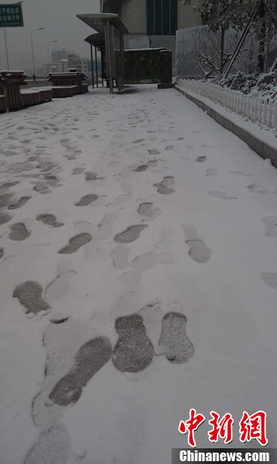 我国多地现降温雨雪天气