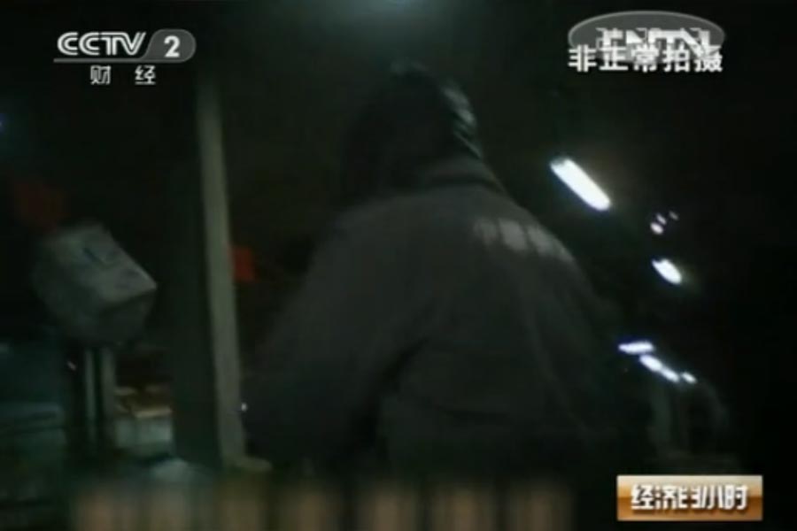 央视曝光快递业黑幕:无处不在的暴力分捡
