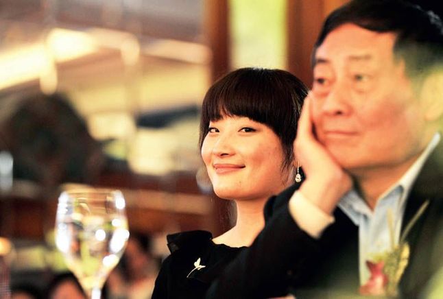 中国首富女儿30岁未交过男友 称难辨追求者动机