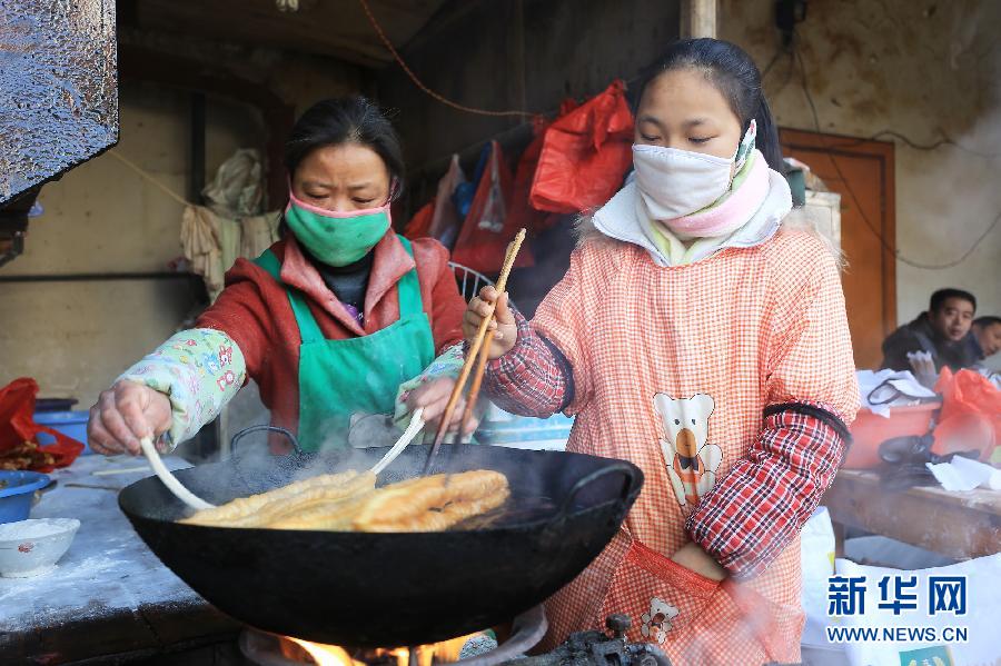早点小摊主被宾馆酒店欠款18万元