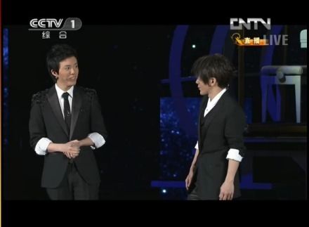 刘谦经纪人发声明:李云迪方面提议“提力宏”