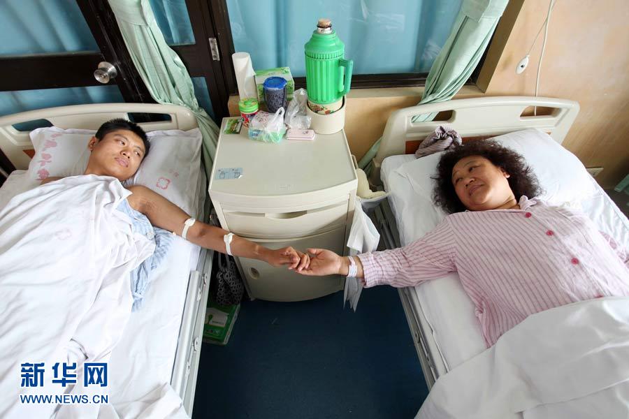 山东潍坊“暴走妈妈”捐肾救子