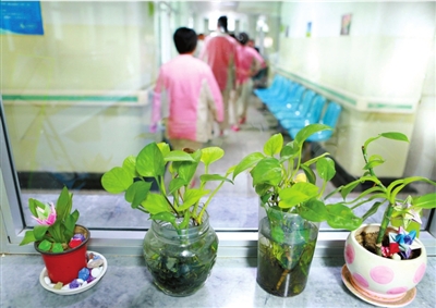 探访北京精神病患病房：患者不穿病服随意进出（组图）