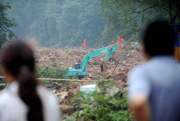 灾害无情 时刻警惕——都江堰“7·10”特大山体滑坡救灾工作扫描