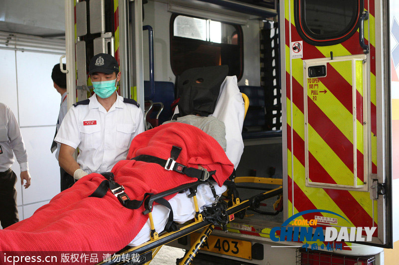 香港发生巴士斩人案 或早有目标疑犯转送青山医院