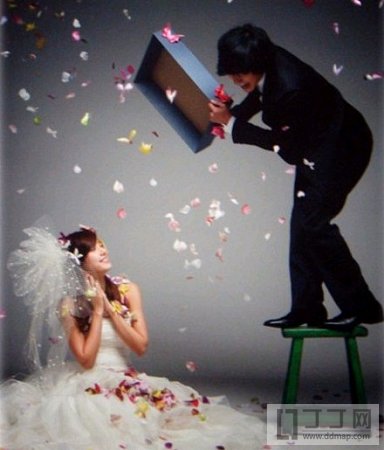 《我们结婚了》婚纱照盘点 维尼鬼泽最养眼