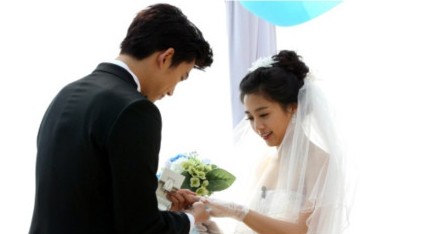 《我们结婚了》婚纱照盘点 维尼鬼泽最养眼