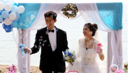 《我们结婚了》婚纱照盘点 维尼鬼泽最养眼