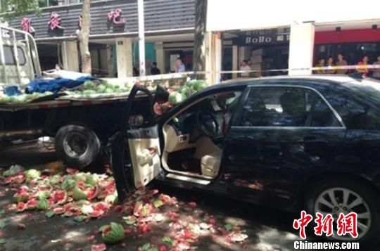 浙江宁波发生故意杀人案致1死1伤 系感情纠纷引发