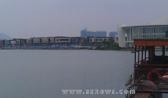 城市会客厅还是私人豪宅?欢乐海岸惊现别墅群(图)