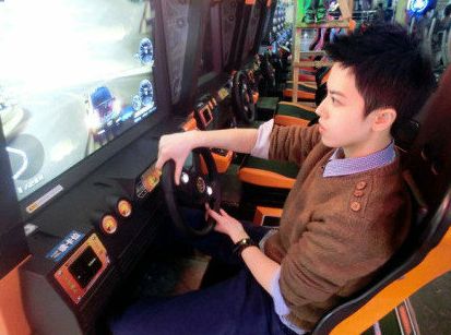 最帅女汉子邢雅晨长似韩国花美男 海量私照曝光
