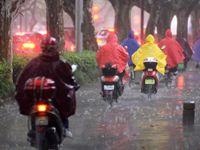 被导游忽悠上列车 俩老人从北京站到西宁[1]