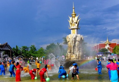 网友高呼吃不消 盘点九大坑爹景区