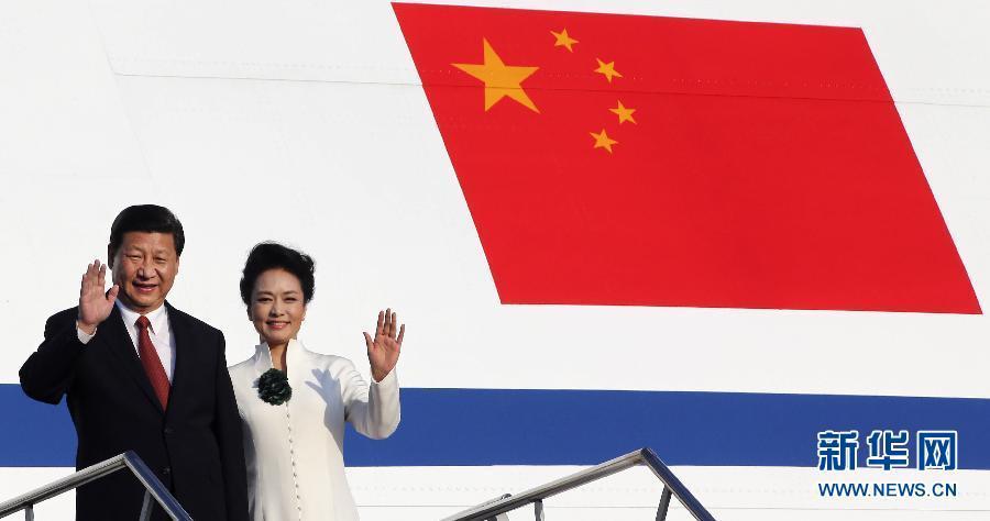彭丽媛东南亚之行着装盘点