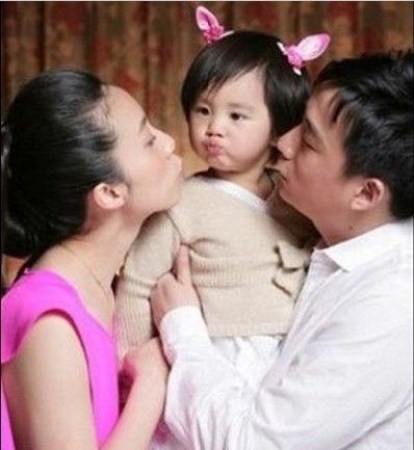 <em>空姐</em>空少招聘<em>条件</em>宽松:<em>学历</em>学校不再苛求 - 中