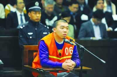 南京富家子杀妻案具四大焦点 被告当庭翻供