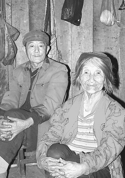 在世独龙族文面女仅剩28人 文面习俗独特而神秘