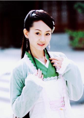 惊艳胜过主角的配角 容嬷嬷成经典雪姨爆红