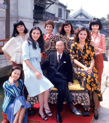 云南石林景区骂游客婊子女导游身份已确认