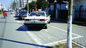 宿迁市民拍辅警开公车买菜遭呵斥：不删别想走