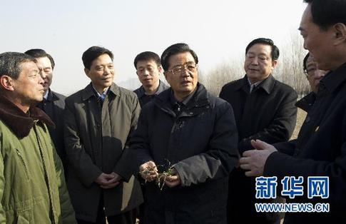 胡锦涛总书记在河北保定同基层干部群众共迎新春