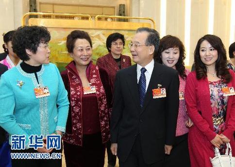 温家宝参加吉林代表团审议