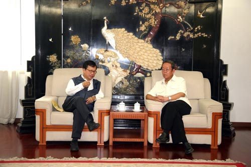 王光亚谈下任香港特首 希望港人依法协商做好选举