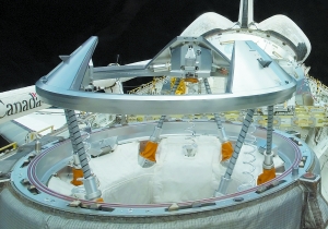 空间交会对接如何进行? 揭秘航天器空间