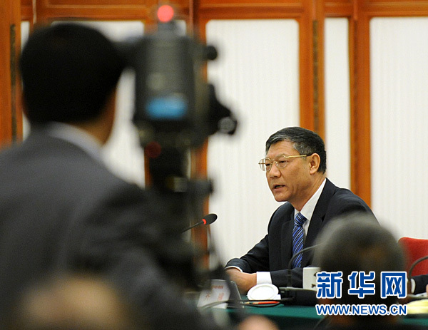 全国人大常委会专题询问保障性住房建设管理情况