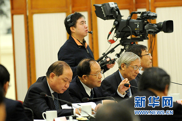 全国人大常委会专题询问保障性住房建设管理情况