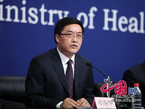 卫生部:乳品标准之争靠科学说话 不能主观判断
