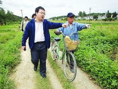 24岁村官成江苏最年轻“正处” 曾对话胡锦涛