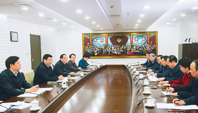 坚持和发展中国共产党领导的多党合作 为实现中共十八大确定的目标任务而奋斗