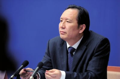张曙光妻子被曝在美有占地3千平别墅 存有巨款