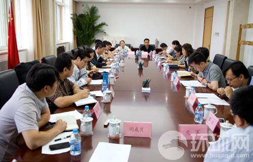 网民代表：网络谣言严重扭曲青少年价值观 须严厉打击严控源头