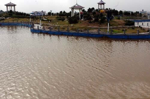 “中国死海”运城盐湖