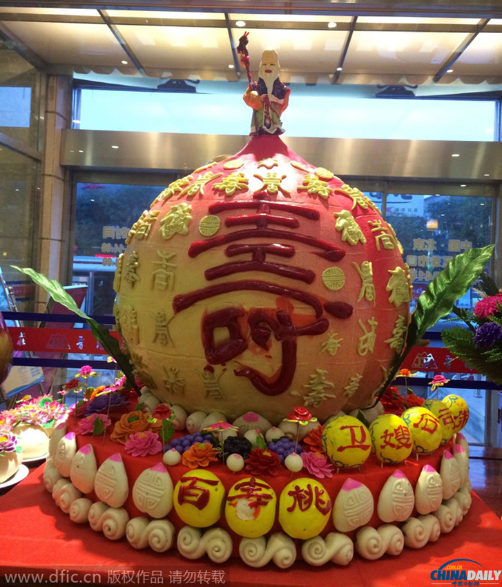 山西民间美食艺术：寿桃馒头