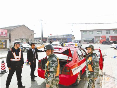 山西村支书杀死4人后潜逃 村民称其＂无法无天＂