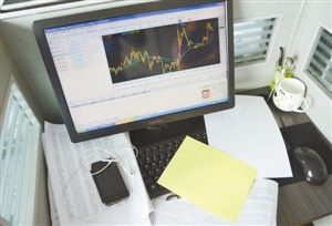 现货白银投资诈骗大案 市民:不到半年亏本20