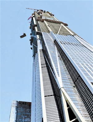 555.5米深圳新高度 平安金融中心核心结构封顶