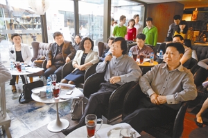 深圳“24小时书吧”：中国内地坚持最久的24小时书店
