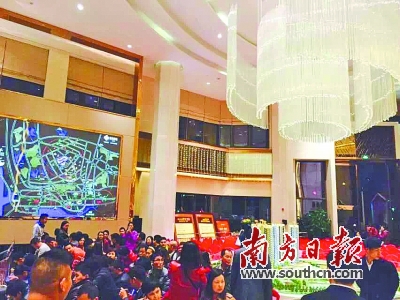 深圳再现市民通宵排队买楼 龙华房价上涨势头明显