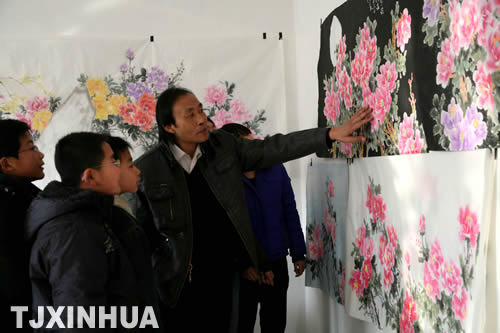 天津农村有个免费国画班