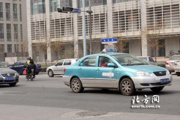 车已预约变拒载借口？消协：打车软件需更透明