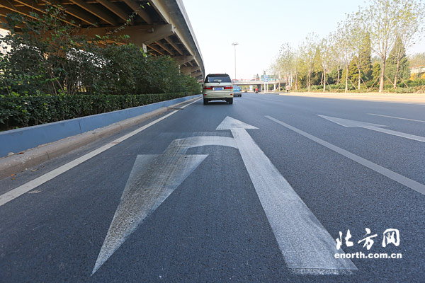 启动桥下空间综治 禁止摆卖餐饮等经营活动[1