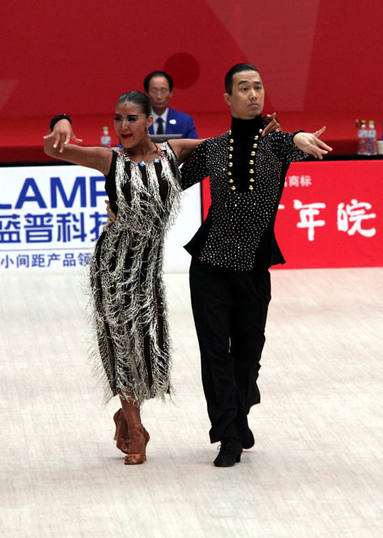中国夺得东亚运动会体育舞蹈拉丁舞恰恰舞比赛