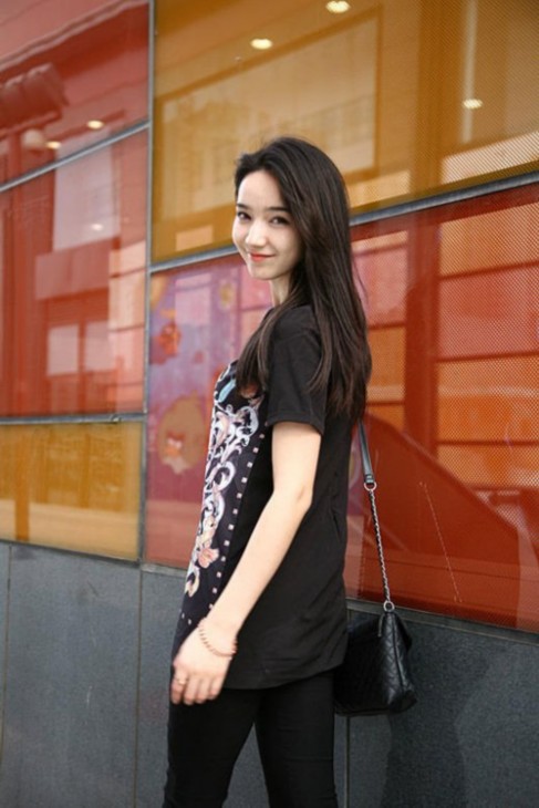 天津惠灵顿国际学校上演音乐剧《雾都孤儿》