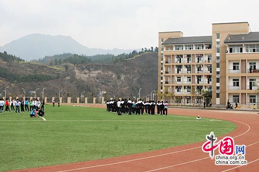 最好的祭奠——建设一个美好的新汶川(组图)