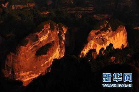 丹霞“申遗账本”公布 花费十余亿元拆迁占大头